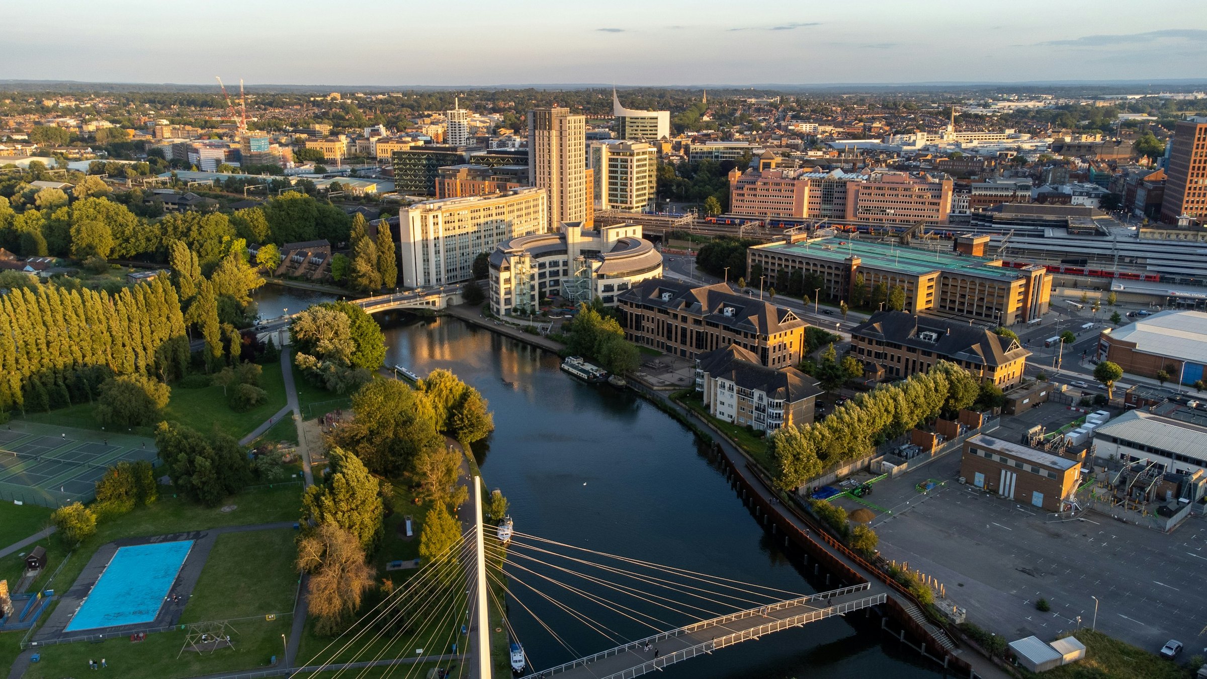 Aerial view of Reading town centre, the Thames and Christchurch Bridge